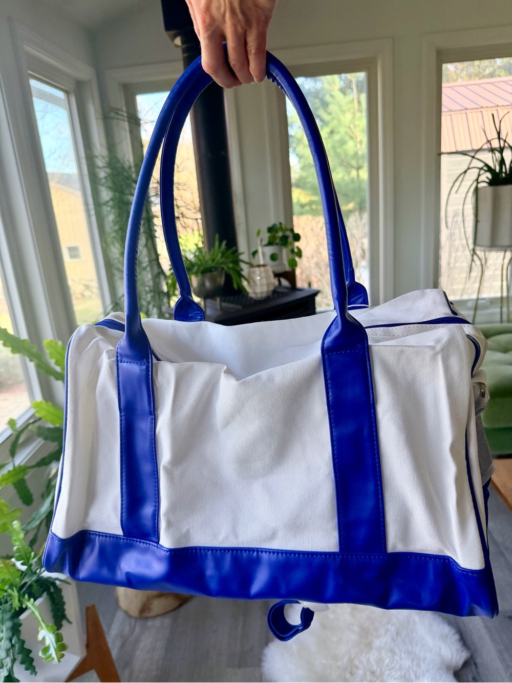 BRAND NEW Dolce & Gabbana ‘Light Blue’ Duffle SEALED in Plastic Bag 2 Way Carry - Picture 4 of 16